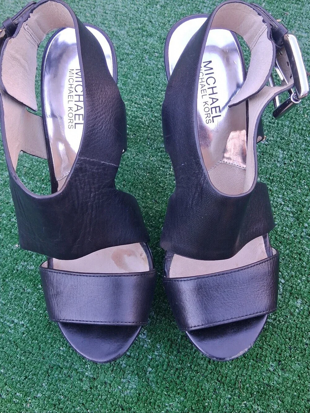 MICHAEL Michael Kors Carla Black Leather Strappy Platform Sandals    Size 8.5